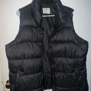 Old Navy Charcoal Puffer Vest